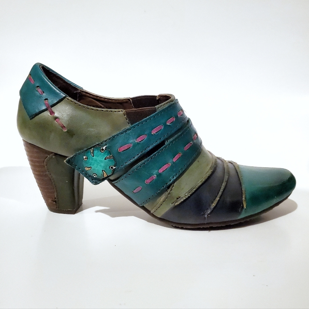 Spring Step L'Artiste Wondrous heeled bootie